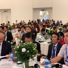 Lãnh đạo trường Trung cấp Việt Giao tham dự Diễn đàn kinh tế TP.HCM năm 2018