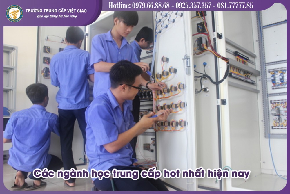 Các Ngành Học Trung Cấp