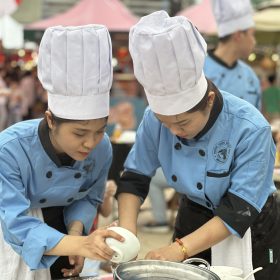 Thầy Và Trò Trường Trung Cấp Việt Giao Tham Gia Lễ Hội “Chợ Lớn Food Story” Với Workshop “Trải Nghiệ...